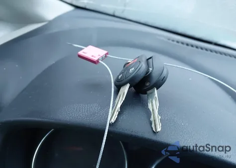 2014 Nissan Versa Note Sv z USA, uszkodzony, nr VIN 3N1CE2CP2EL375789